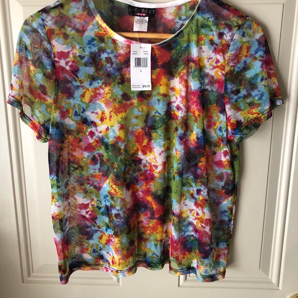 NWT DISCREET SHEER TOP SZ L
